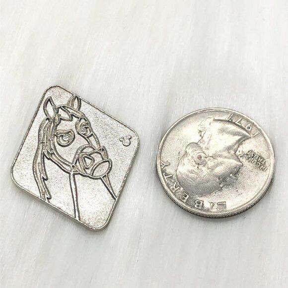 🔮‎ 5/$25 Disney Tangled Maximus Chaser Pin - Picture 2 of 3